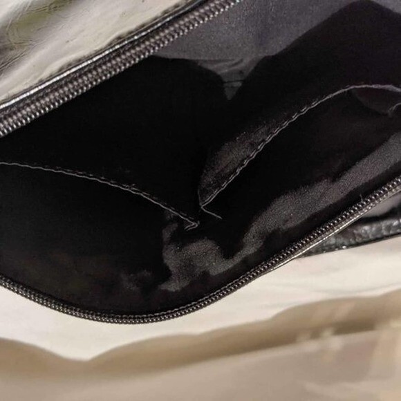 Kenneth Cole Reaction purse - Picture 6 of 6